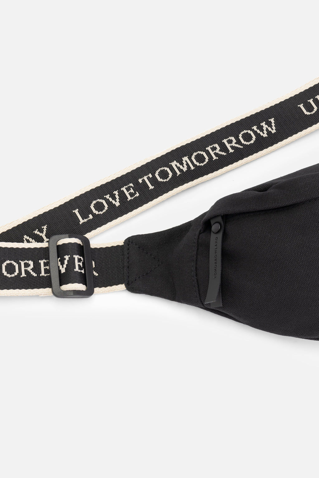 POCHETE SLOGAN TOMORROWLAND