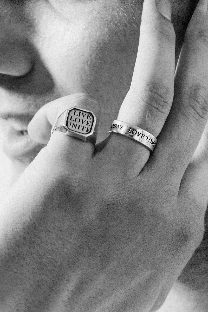 SLOGAN RING